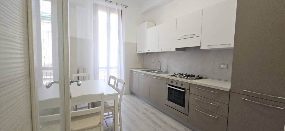 MI affittasi due stanze cucina